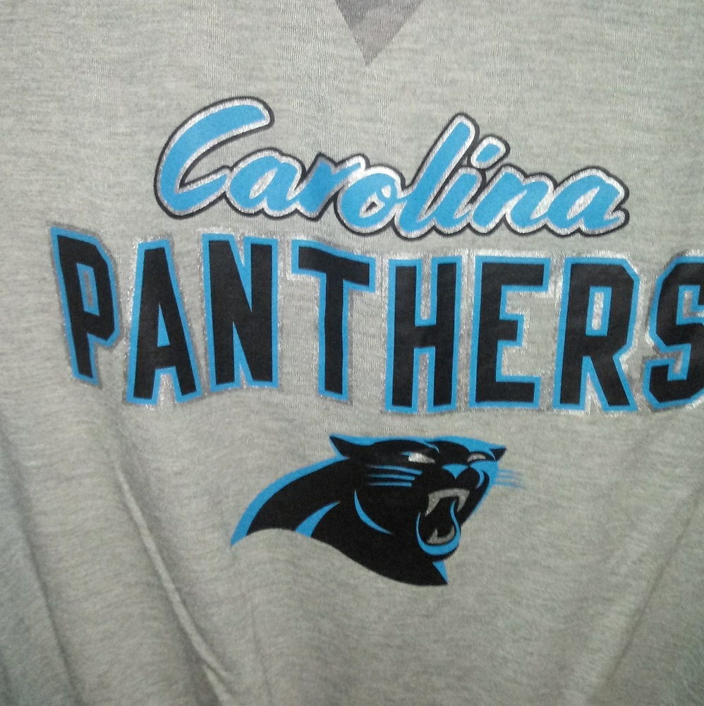 Never worn Very soft carolina panthers shirt